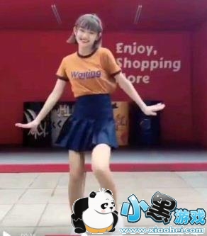 抖音裙摆舞背景音乐是什么_抖音裙摆舞分解教