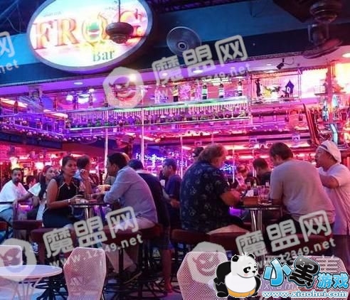 泰国酒吧门口的铃铛是什么意思 摇铃铛酒吧全场买单是真的吗 泰国酒吧门口的铃铛是什么意思 摇铃铛酒吧全场买单是真的吗