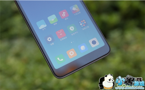 荣耀畅玩8a和红米6区别对比实用评测小黑游戏 荣耀畅玩8a和红米6区别对比实用评测小黑游戏