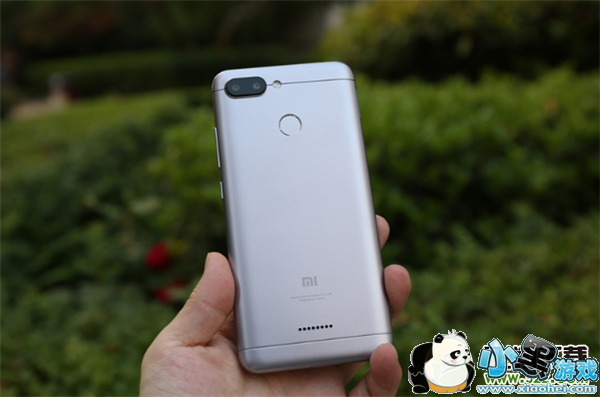 荣耀畅玩8a和红米6区别对比实用评测小黑游戏 荣耀畅玩8a和红米6区别对比实用评测小黑游戏