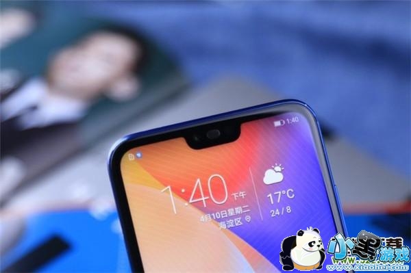 ��ҫv20�ͻ�Ϊp20����Ա�ʵ������С����Ϸ