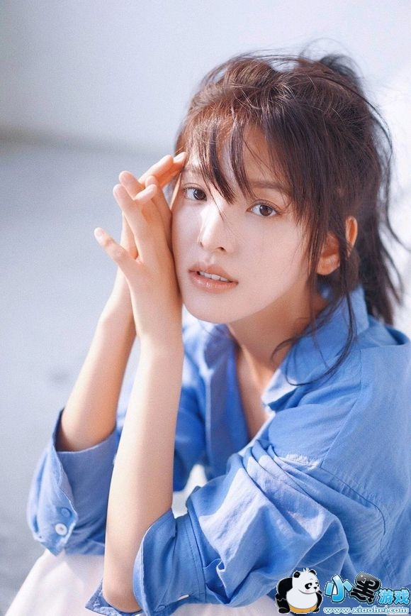 章若楠无水印高清壁纸_抖音章若楠手机高清壁纸