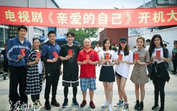 夜夜看片 夜夜看片