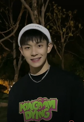 乐仔levi飞机视频