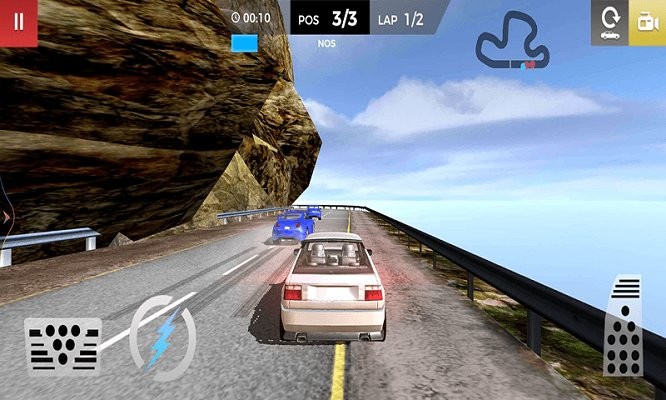 飙车撞僵尸游戏