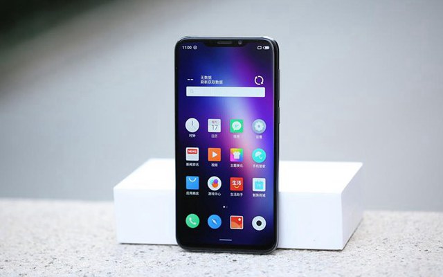 ����Note8��X8�ĸ��ã����300Ԫ����X8������Note8����Ա�