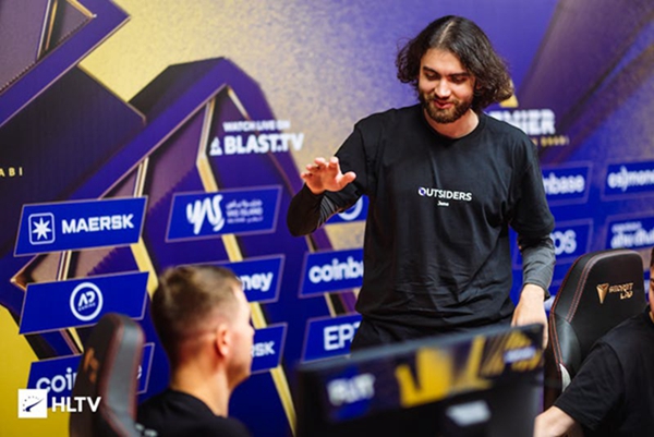 Jame̸VP����