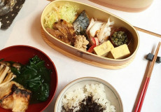 ʳɫApp�м����˾�-��׿��Ѷ�� title=