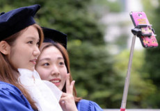 ���ĸ��ĸ����Ӻ� ���ĸ���ôѡ��-��׿��Ѷ�� title=