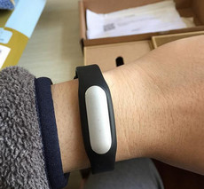 С���ֻ���а���ô�� С���ֻ���а������-ƻ����Ѷ�� title=