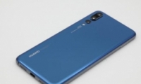 ��ҫV20�ͻ�ΪP20 Pro����Ա�ʵ������