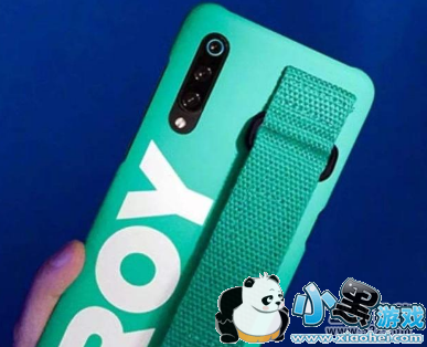 С��9͸�����������ͨ������Ա�ʵ������С����Ϸ