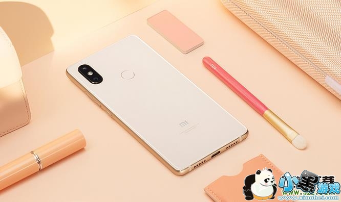 小米9SE和小米8SE区别对比实用评测小黑游戏 小米9SE和小米8SE区别对比实用评测小黑游戏