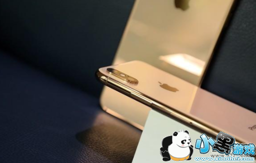 三星s10+和iPhone XS Max区别对比实用评测小黑游戏 三星s10+和iPhone XS Max区别对比实用评测小黑游戏