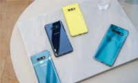 ����s10e��iphone xr����Ա�ʵ������