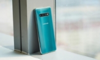 ����s10���к͸۰�����Ա�ʵ������
