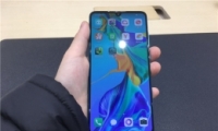 ��Ϊp30��iphone xs����Ա�ʵ������