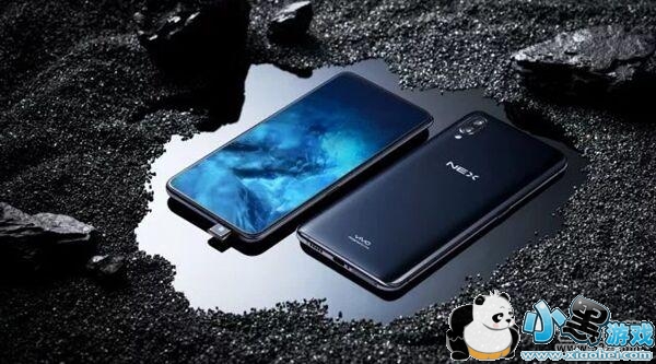 IQOO和vivo NEX区别对比实用评测小黑游戏 IQOO和vivo NEX区别对比实用评测小黑游戏
