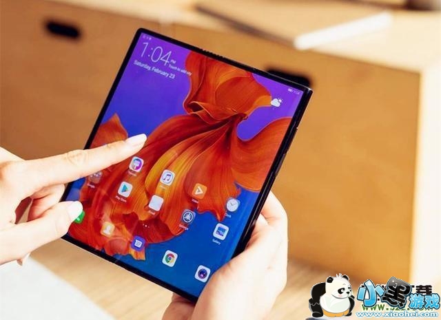 ��ΪMate X�ֻ�ʵ�ò���С����Ϸ