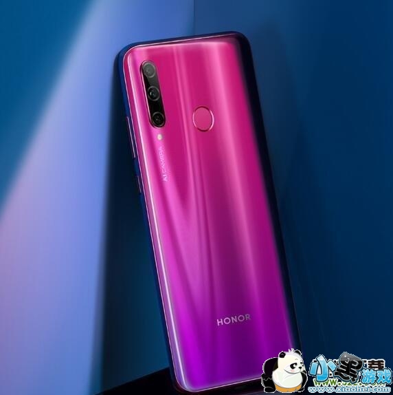 ��ҫ20i�ͺ���Note7Pro����Ա�ʵ������С����Ϸ