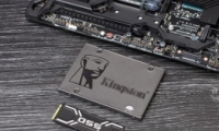 SATA�ӿں�M.2�ӿڹ�̬Ӳ������Ա�