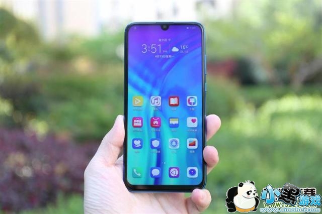 荣耀20i手机使用深度对比实用评测小黑游戏 荣耀20i手机使用深度对比实用评测小黑游戏