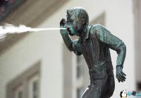 �����������۶���ʲô-�������ĸ�Ц����