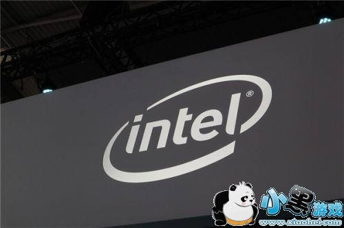 英特尔推酷睿八代 硬件发烧友必看i9处理器首次亮相登场 英特尔推酷睿八代 硬件发烧友必看i9处理器首次亮相登场