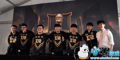 2019LOLMSIɷRNG UZIΪǾⲨϵӮ