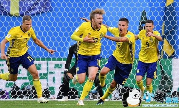 ����Ӣ�����ıߺ� Ӣ����vs���Ԥ��ȷֶ���/ʵ���Ա�һ��