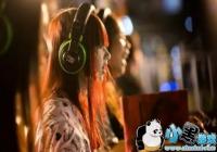 ���̾�ͷ�׷ײ��ֵ羺 �˶���Ϸ��ҵ���о�����