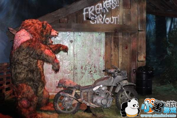 PSX《人生尽头》展台恐怖十足 遍布“尸体”血腥无比