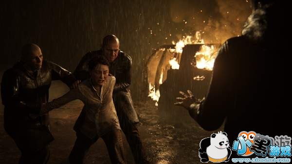 《美国末日2》新截图放出 艾莉遭绑架命悬一线 《美国末日2》制作人:剩余开发工作很多,一团乱麻