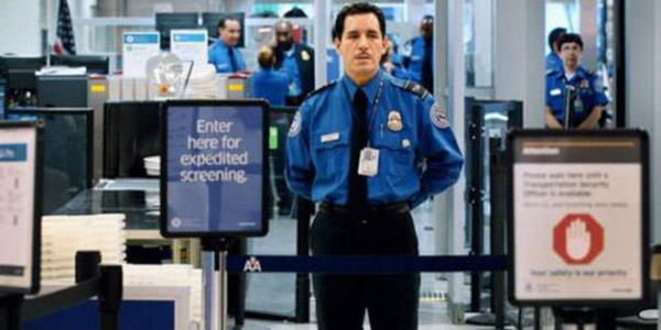 �����뾳�Ѳ��Ϊ�ϸ� QQ��΢�Ż��ڱ���֮��