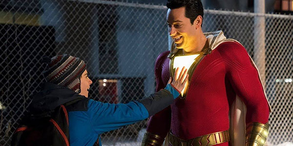 IGN 8.8�֣����DC����Ӣ�۵�Ӱ������ɳ�ޡ�����Ӵ