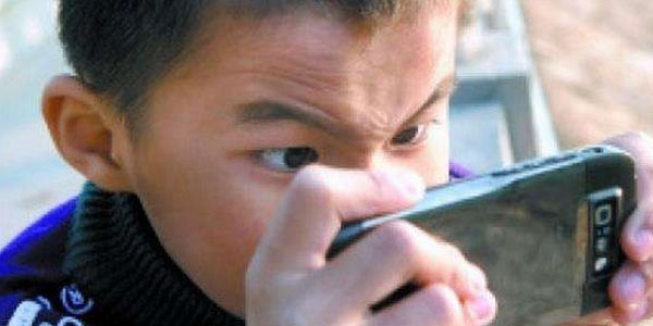 ƭСѧ����һ��Ǯ��Ƥ����ƭ��200��Сѧ������Ǯ��