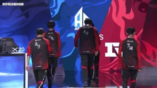 王者荣耀:AG,你们不该输的!你们没有好好利用自己的优点!