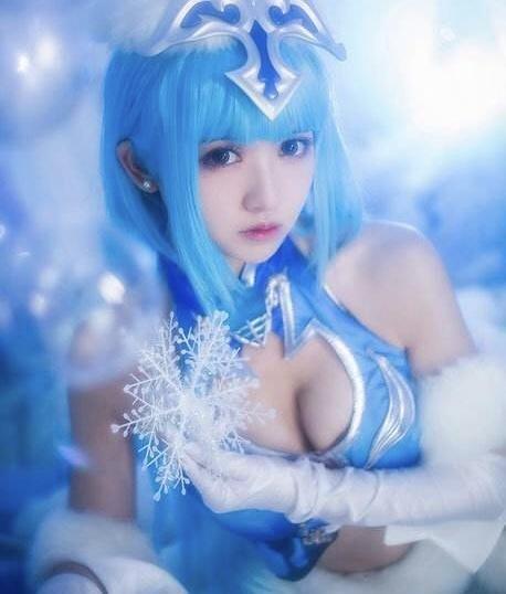 ������ҫ:λ�ñ�¶����Ը�������һ��?