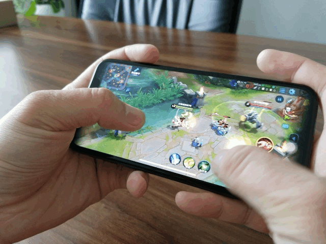 王者荣耀:你和王者之间的距离只差一个游戏手机壳