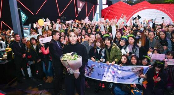 被王者荣耀耽误的吃鸡选手:20杀吃鸡尽显游戏天赋!