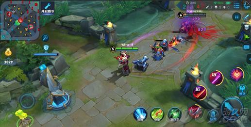 ������ҫ���ɽ�Īа�������ߣ��ٷ��ֳ����Ļֱ����Ӣ�ۣ�