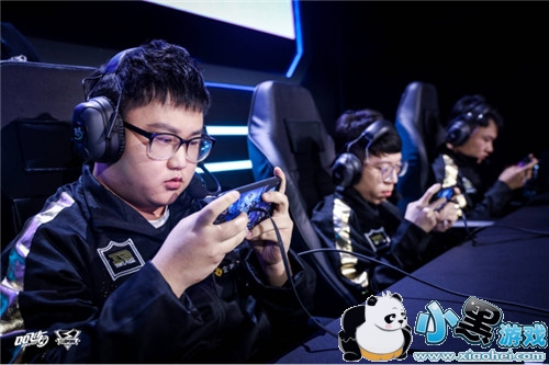 小组赛RSG1:2惜败RNG.M 加时赛棋差一招