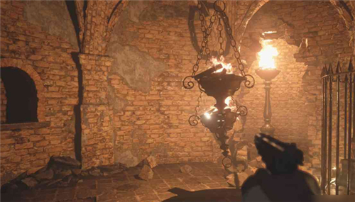 生化危机8修复者奖杯成就达成攻略 蓝眼宝石修复方法