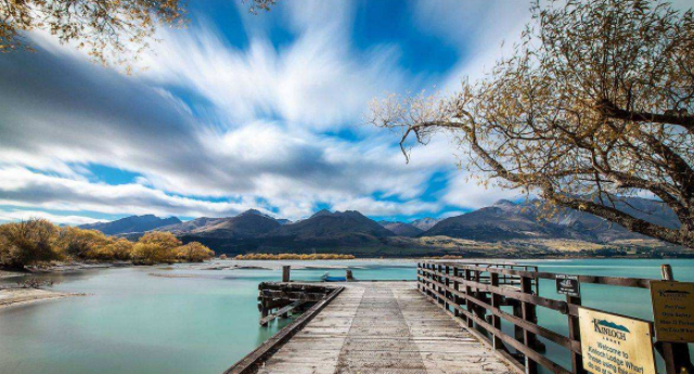 ��ɫ����������������ȫ�������½������Ķ����